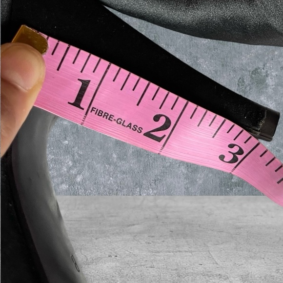 Bruno Magli Satin Black Heels Vintage - Picture 12 of 15